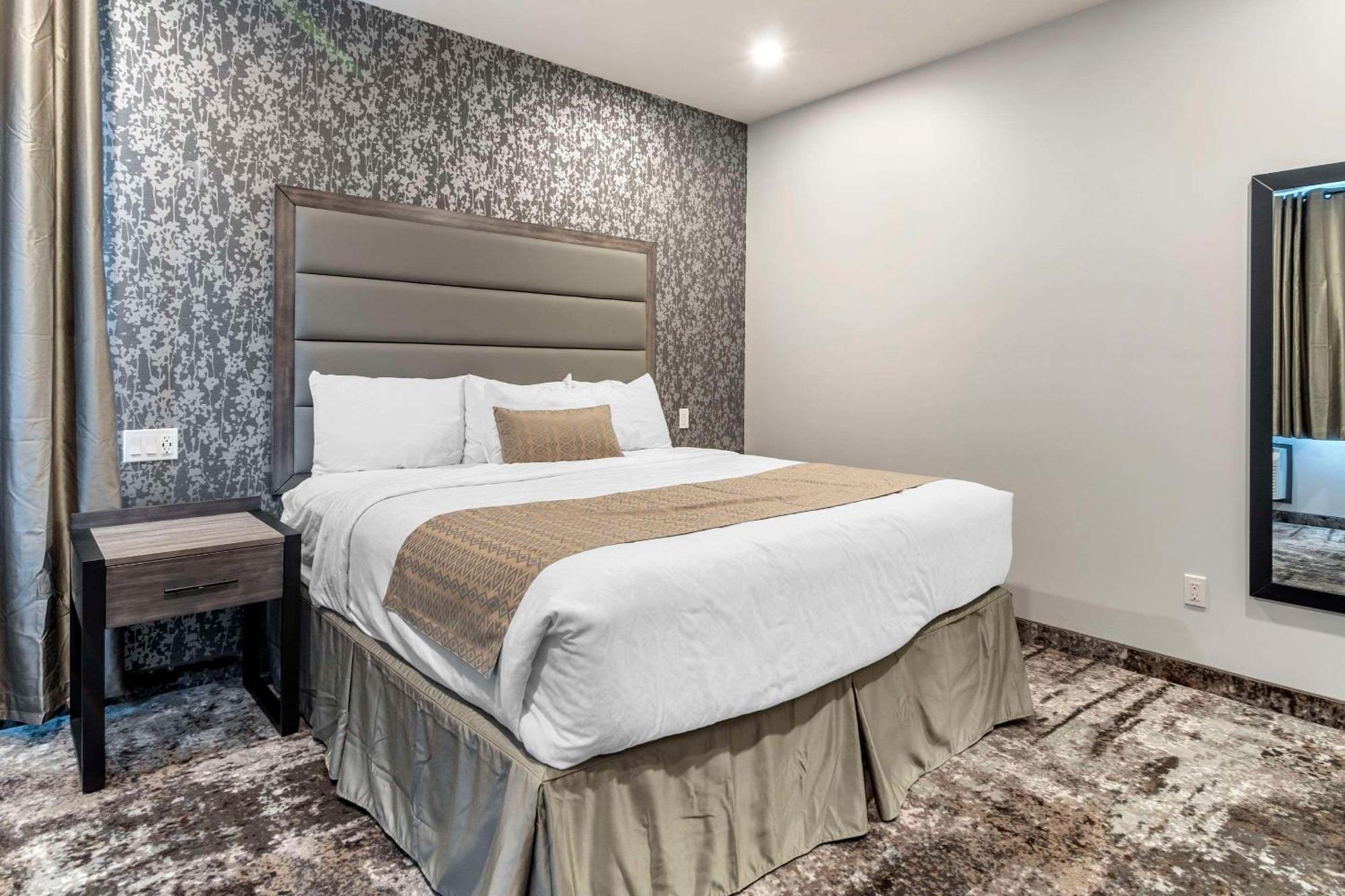 The Hue Hotel, Ascend Hotel Collection Kamloops Luaran gambar